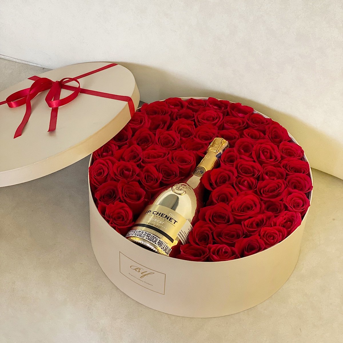 CB7972BC-B56D-4741-8C13-5B66E9CD8EA2